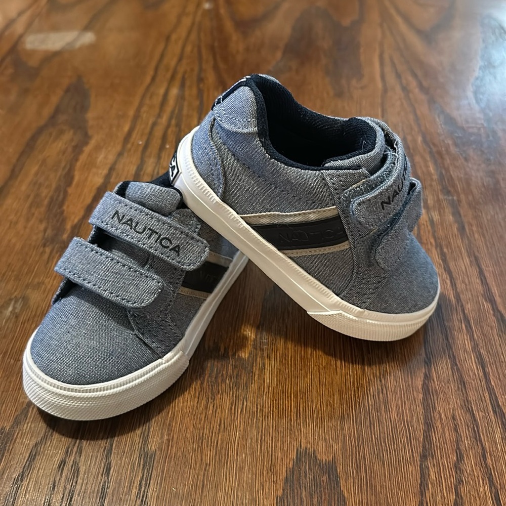 Nautica Toddler Boy sneakers